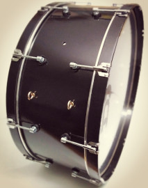 MBB-2810BL Барабан маршевый 28 х 10", черный, Мастерская Бехтеревых - MBB-2810BL Барабан маршевый 28 х 10", черный, Мастерская Бехтеревых